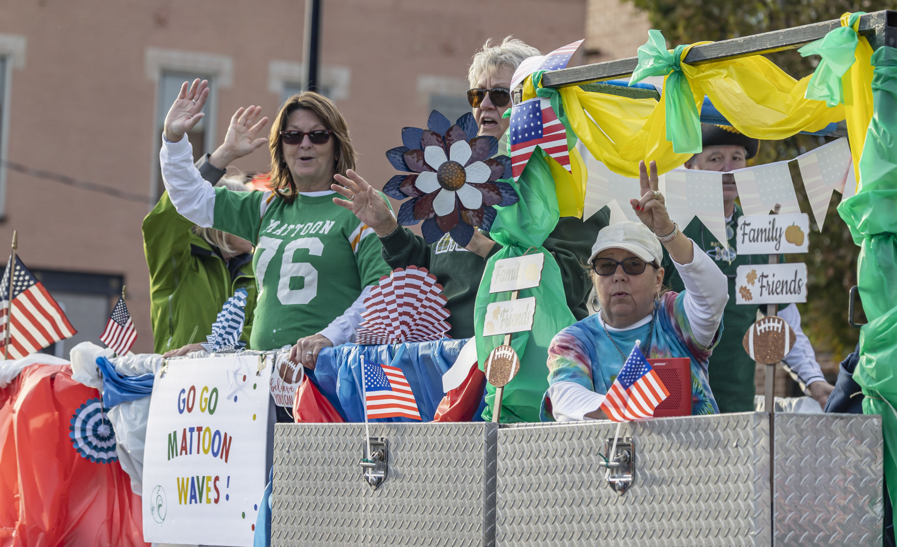 Mattoon homecoming parade 43 092221.JPG